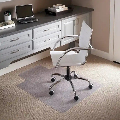 Tapis de protection de chaise en vinyle transparent 45 x 53 pour moquette à poils ras avec languette