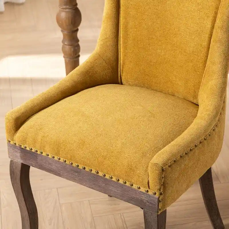 Chaises de salle à manger en tissu avec pieds en bois et garniture cloutée, lot de 2